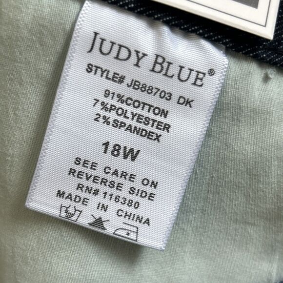 Judy Blue Jeans Womens 18W Skinny Fit Dark Wash Stretch Raw Hem JB88703DK New - Picture 7 of 10